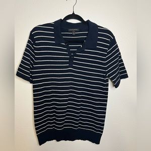 Men's collard pull over business casual Banana Republic shirt